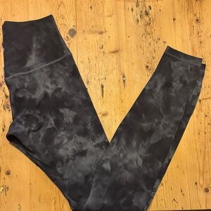 Black Tie-Dye Leggings
